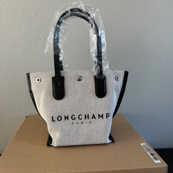Longchamp Essential XS canvas tote Bag in ecru